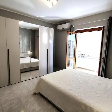 Wow House Di Marina Daire *